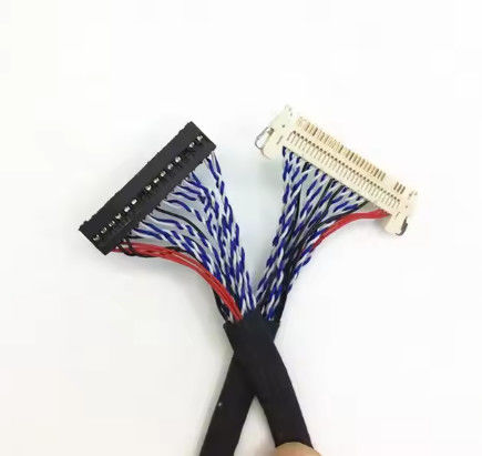 100% اختبار 1.25mm 2.0mm Pitch 20 30 40 مدخل الدبوس LVDS سلك محمي LCD كابل عرض التجميع