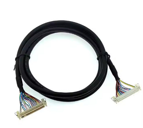 100% اختبار 1.25mm 2.0mm Pitch 20 30 40 مدخل الدبوس LVDS سلك محمي LCD كابل عرض التجميع