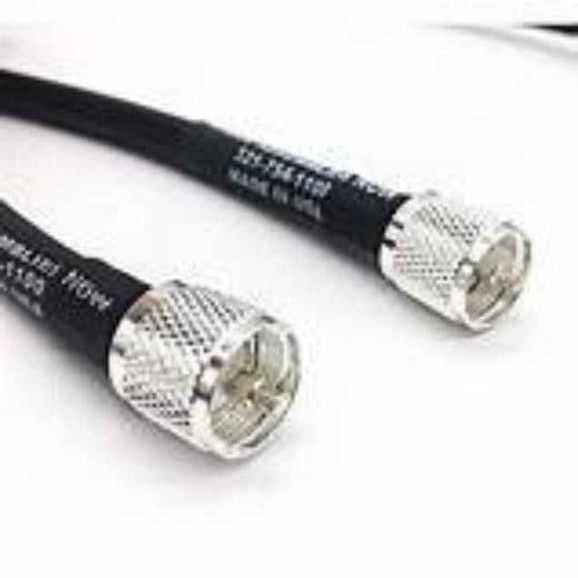 حزمة محرك مخصصة مع درجة حرارة 200 درجة وسلك B AS14 * 0.16 * 1.25 * 2C SP OD4.0 PVC أسود