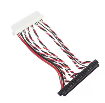 تصميم كابل مخصص لأنظمة LVDS المدمجة ، مع توجيه مرن ومقاومة EMI للاستخدام الصناعي