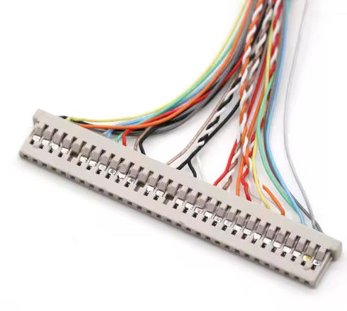 تجميع كابلات LVDS المصممة خصيصًا لنقل البيانات عالية السرعة في مختلف الصناعات