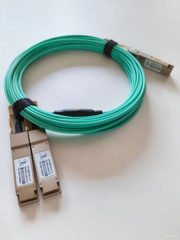تصميم كابلات مخصصة لـ QSFP-40G Interconnects
