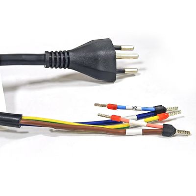 تصميم الكابلات المخصصة للتكنولوجيات الطبية الحديثة مجموعات الكابلات المرنة والقابلة للتعقيم الآمنة عن طريق ربط السلك